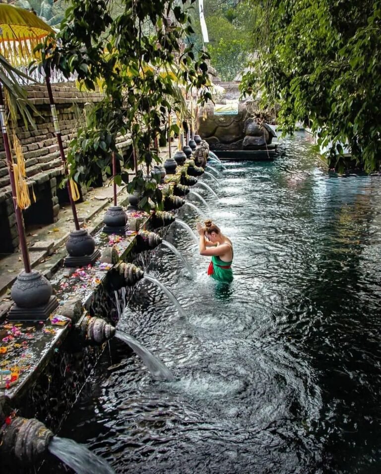 tirta empul temple bali 03