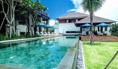 Villa Ambalama – 7 Bedroom Luxury Private Villa Just Meters from the Beach