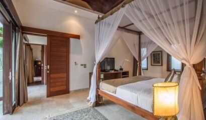 Villa Kalimaya – Spacious 5 Bedroom Villa in Bustling Seminyak