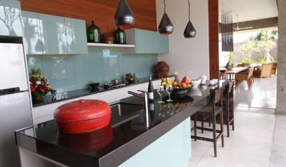 Villa Ambalama – 7 Bedroom Luxury Private Villa Just Meters from the Beach