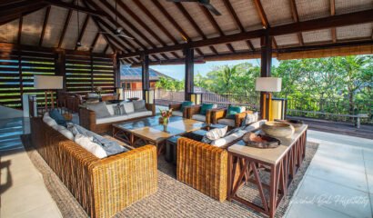 Villa Ambalama – 7 Bedroom Luxury Private Villa Just Meters from the Beach