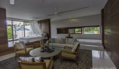 Villa Ambalama – 7 Bedroom Luxury Private Villa Just Meters from the Beach