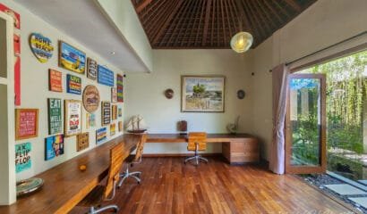 Villa Joss – Comforts and Glamour 4 Bedroom Villa near Batubelig Beach