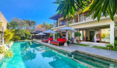 Villa Joss – Comforts and Glamour 4 Bedroom Villa near Batubelig Beach