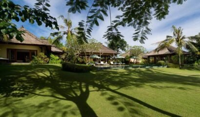 Villa Surya Damai – Cozy 5 Bedroom villa surrounded by rice fields Umalas