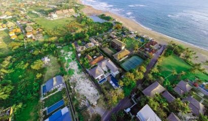 Arnalaya Beach House – 5-Bedroom Beachfront Sanctuary on Canggu’s Most Coveted Coastline