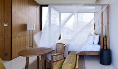 Arnalaya Beach House – 5-Bedroom Beachfront Sanctuary on Canggu’s Most Coveted Coastline