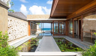 Villa Bayu Gita – Outstanding 6 Bedroom Beachfront Villa in Saba Beach