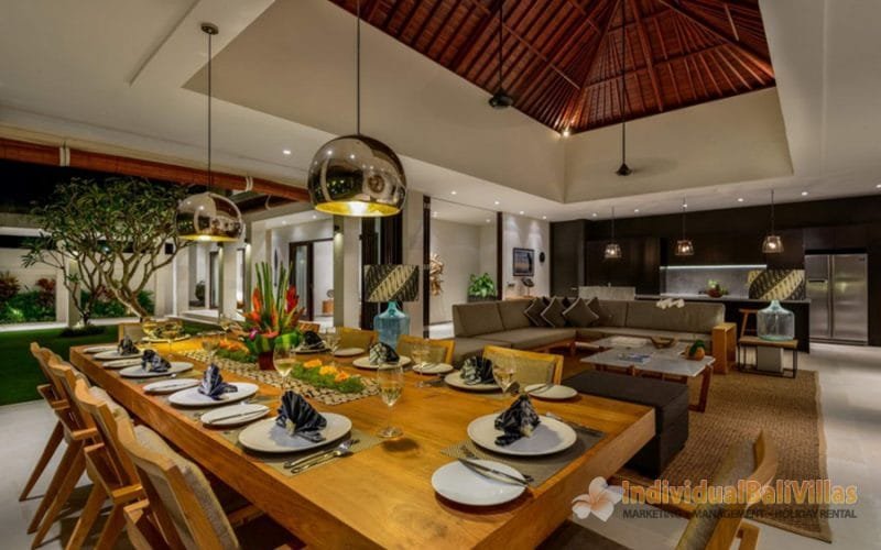 View 4 Bedroom Villa - 100M From Berawa Beach PNG