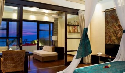Villa Lega – A Luxurious 5 Bedroom villa with Sunset and Ocean Views in Seminyak