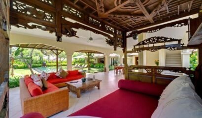 Villa Asmara – Traditional style 4 bedroom villa in Seseh perfect for families or Group