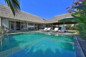 Read more about Villa Damai Manis – Comfortable 3 Bedroom Villa near Fancy Seminyak