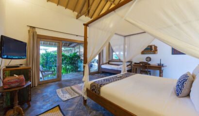 Villa Damai Manis – Comfortable 3 Bedroom Villa near Fancy Seminyak