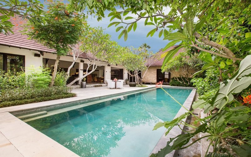 Stunning 3 Bedroom Villa with Japanese Theme in Seminyak V134