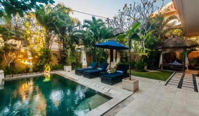 Villa Nakula – 3 Bedroom Villa near Famous Cafe in Seminyak