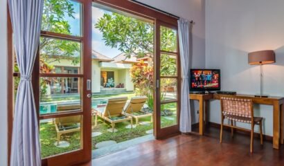 Villa Essence – 3 Bedrooms Villa with Private Pool in Strategic Location Seminyak