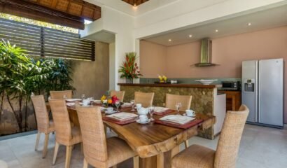 Villa Essence – 3 Bedrooms Villa with Private Pool in Strategic Location Seminyak