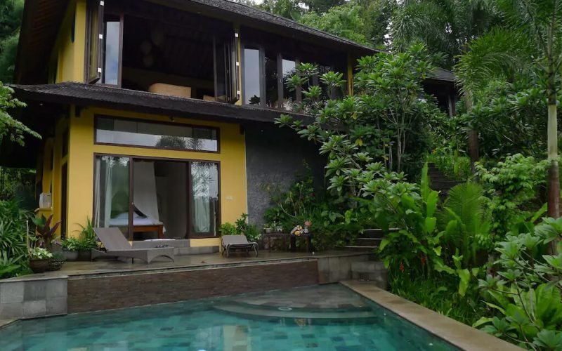 Villa Umah Shanti – A Spacious 3 Bedroom Private Villa with Panoramic Mountain Views