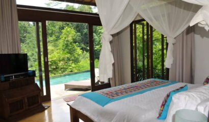 Villa Umah Shanti – A Spacious 3 Bedroom Private Villa with Panoramic Mountain Views