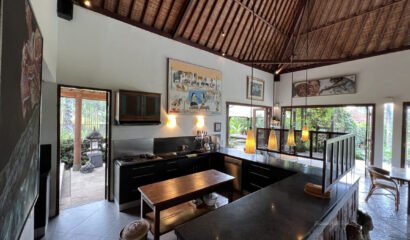 Villa Bayad – Spacious and luxurious 4 bedroom villa Few Minutes from Central Ubud