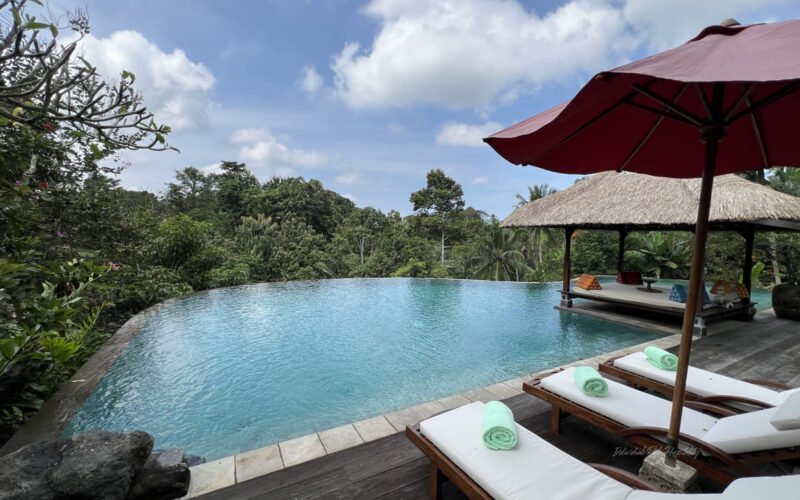 Villa Bayad – Spacious and luxurious 4 bedroom villa Few Minutes from Central Ubud