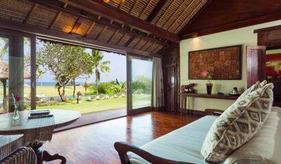 Sungai Tinggi Beach Villa – Spacious and Comfortable Beachfront Villa with 6 Bedroom in Pererenan Area