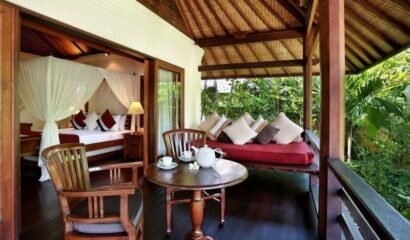 Villa Bunga Wangi – Contemporary 3 Bedroom Stylish Villa Overlooking to The River