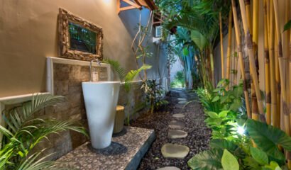 Villa Sode Balangan – Unique Design Building With Beautiful Manicure Landscape
