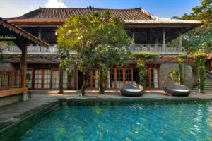 Read more about Villa Kapungkur – 5 Bedroom Villa with modern Javanese designs in Jimbaran