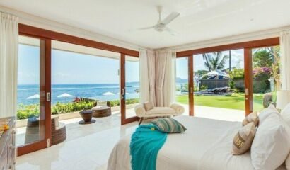 Villa Tirta Nila – 4 Bedroom Luxury Beach Front Villa in Candidasa