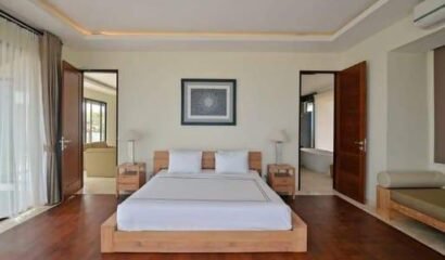 Grand Villa Uluwatu – Luxury 12 Bedrooms Ocean View Villa in Uluwatu