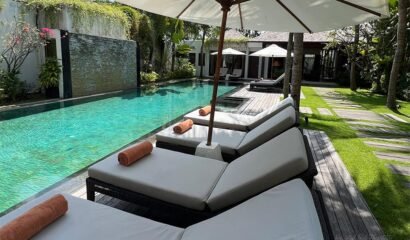 Villa Abakoi – Spacious 6 Bedrooms Villa in The Heart of Seminyak