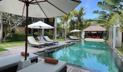 Villa Abakoi – Spacious 6 Bedrooms Villa in The Heart of Seminyak