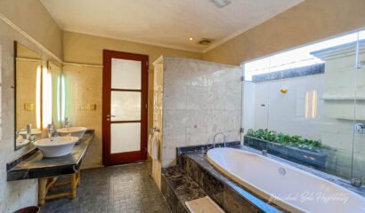 Kutus Kutus Saba Garden Villa – Four Bedroom Private Pool, Beach Proximity, and Modern Comforts