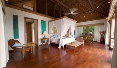 Angsoka Beach Villa – Luxury 6 Bedroom Villa With Mount Agung and Sea View in Karangasem