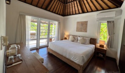 Villa Swarna – Five Bedroom Colonial-Inspired Villa in Seminyak