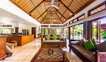 Villa Damai – Luxurious 3-Bedroom Villa in Seminyak, Bali