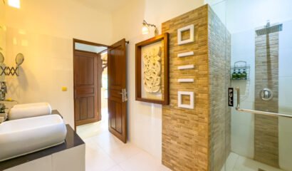 Villa Krisna – Luxurious Newly Renovated 3 Bedroom Private Pool Villa in Seminyak