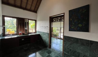 Villa Bukit Naga