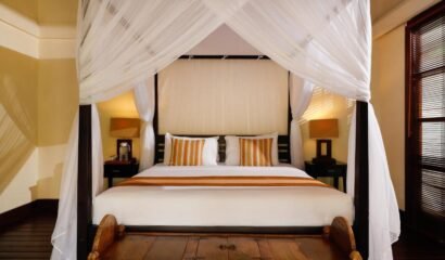 Experience Luxurious Balinese Living at Villa Alejandra in Jimbaran