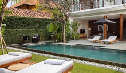 Villa Ambara - Stunning Three-Bedroom Modern Villa in Berawa