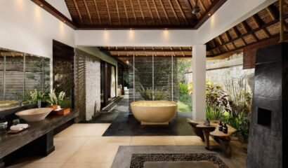 Villa Omecure – 6 Bedroom Villa near Canggu