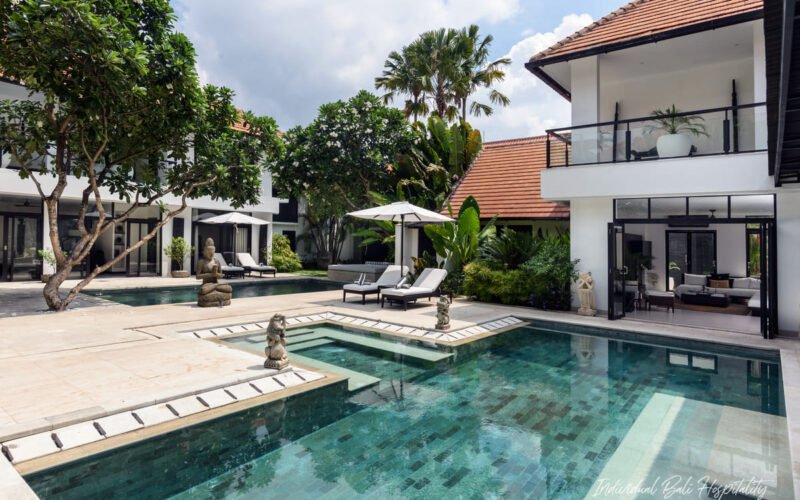 9BR Villa Anaya Manis – The Ultimate Group Getaway in Seminyak