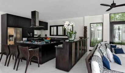 9BR Villa Anaya Manis – The Ultimate Group Getaway in Seminyak