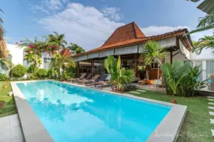 Villa Sukacita
