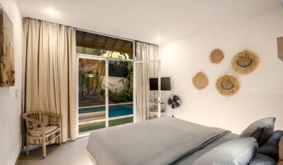 Experience Ultimate Relaxation at This Stunning 6-Bedroom Villa in Seminyak