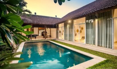 Experience Ultimate Relaxation at This Stunning 6-Bedroom Villa in Seminyak