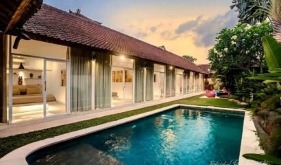 Experience Ultimate Relaxation at This Stunning 6-Bedroom Villa in Seminyak