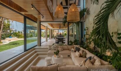 Coco Bay Villa – Exclusive 8-Bedroom Villa for Group Stays in Berawa