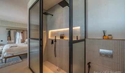 Coco Bay Villa – Exclusive 8-Bedroom Villa for Group Stays in Berawa